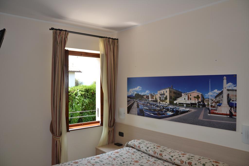 Locanda Le Palafitte Bardolino Pokoj fotografie