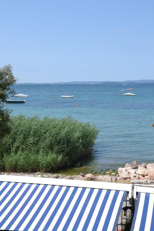 Locanda Le Palafitte Bardolino Pokoj fotografie